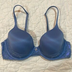 Victoria’s Secret Body By Victoria 34C